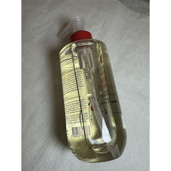 Erborian Centella Cleansing Oil 180ml 6oz - Picture 3 of 5